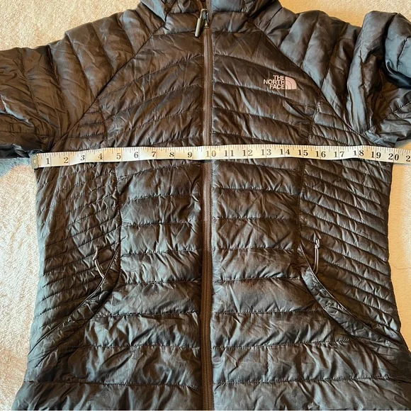 The North Face Women’s Tonnerro Quilted Goose Down Jacket Rabbit Grey Medium - Picture 5 of 9